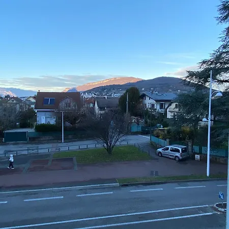 T3 Lac Lamartine A 3 Min Du Lac Parking Prive アパート エクスレバン